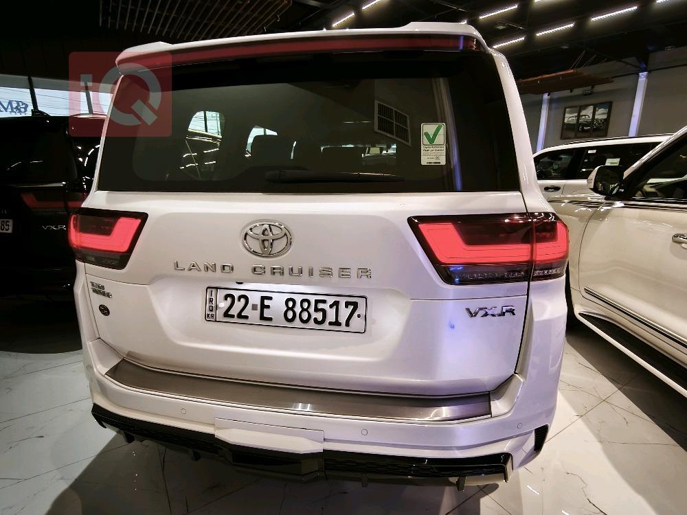 تويوتا لاندكروزر